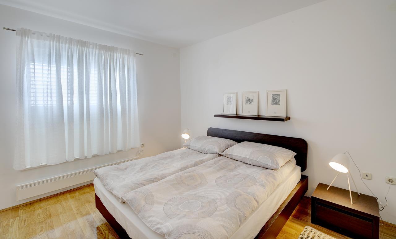 Apartment 330 دوبروفينك المظهر الخارجي الصورة